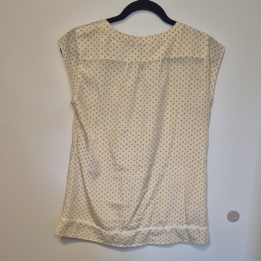 Eddie Bauer Cream Ruched Cap Sleeve Blouse - S - Picture 2 of 6